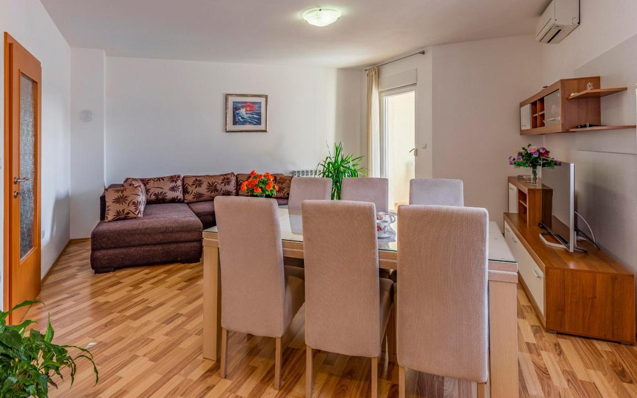 Istriensonne - Apartments Veruda Mit Grillterrasse PUY Exterior foto